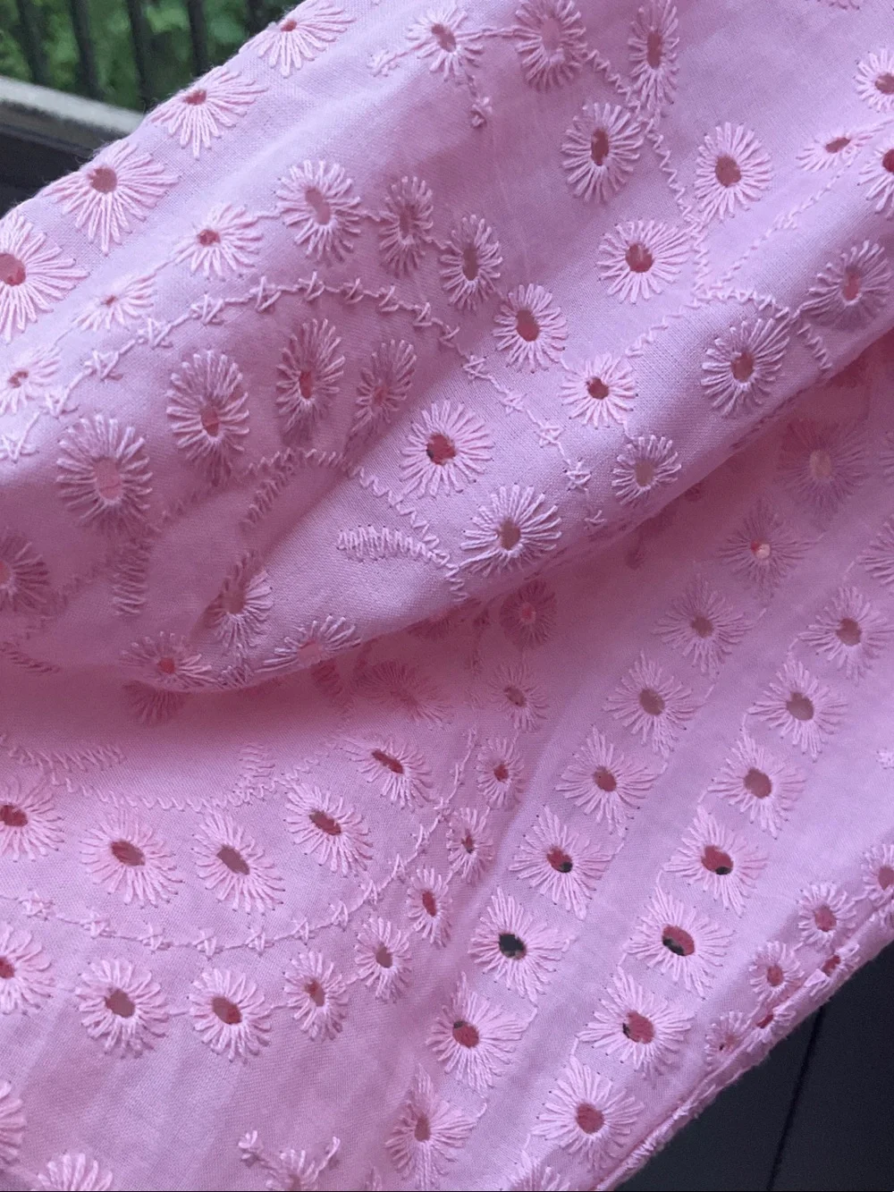 torrid Pink Eyelet Embroidered Tunic 3x /4x NWT - Picture 4 of 6